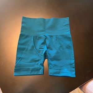 Set active biker shorts